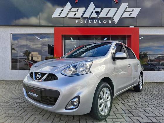 NISSAN MARCH 1.6 SV 16V FLEXSTART 4P XTRONIC NISSAN MARCH 1.6 SV 16V FLEXSTART 4P XTRONIC
